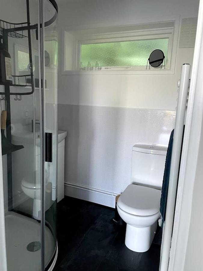 Self-Catering Studio In Beautiful Чармут Экстерьер фото